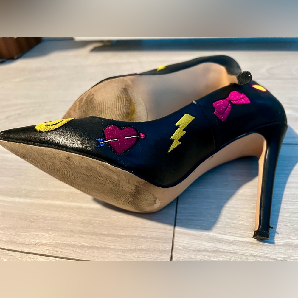 USED BETSEY JOHNSON HIGH HEELS - No returns